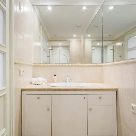 Luxury & Location Apartment