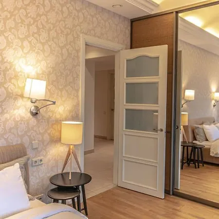 Апартаменты Luxury & Location *