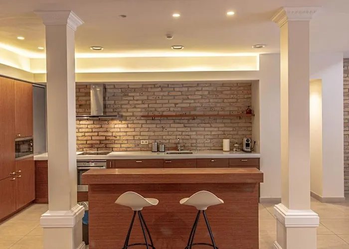 Luxury & Location Daire