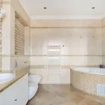 Butas Luxury & Location